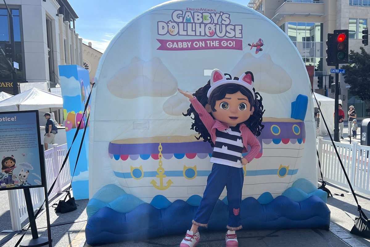 Spin Master Launches New Licensed Preschool App Gabby's Dollhouse -  Licensing International