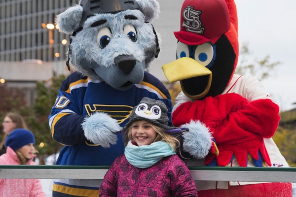 Louie - St. Louis Blues Mascot - Fun 4 STL Kids